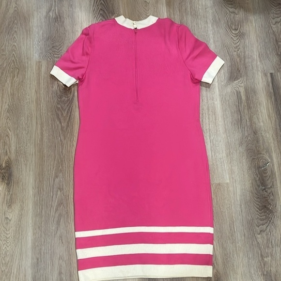Stunning Vintage St.John Knitware Pink and cream Crew Neck Dress size 10 - Picture 6 of 7